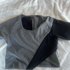Gymshark Two-Tone Gray and Black Crop Top